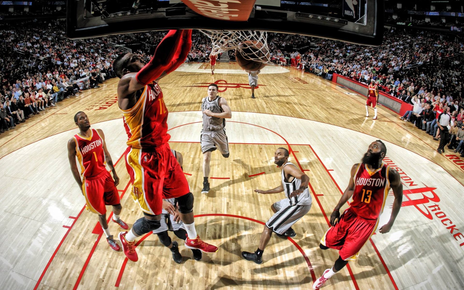 绝境中的孤胆英雄，当尼克斯末节风暴席卷波特兰，库里东决封神时刻永载史册