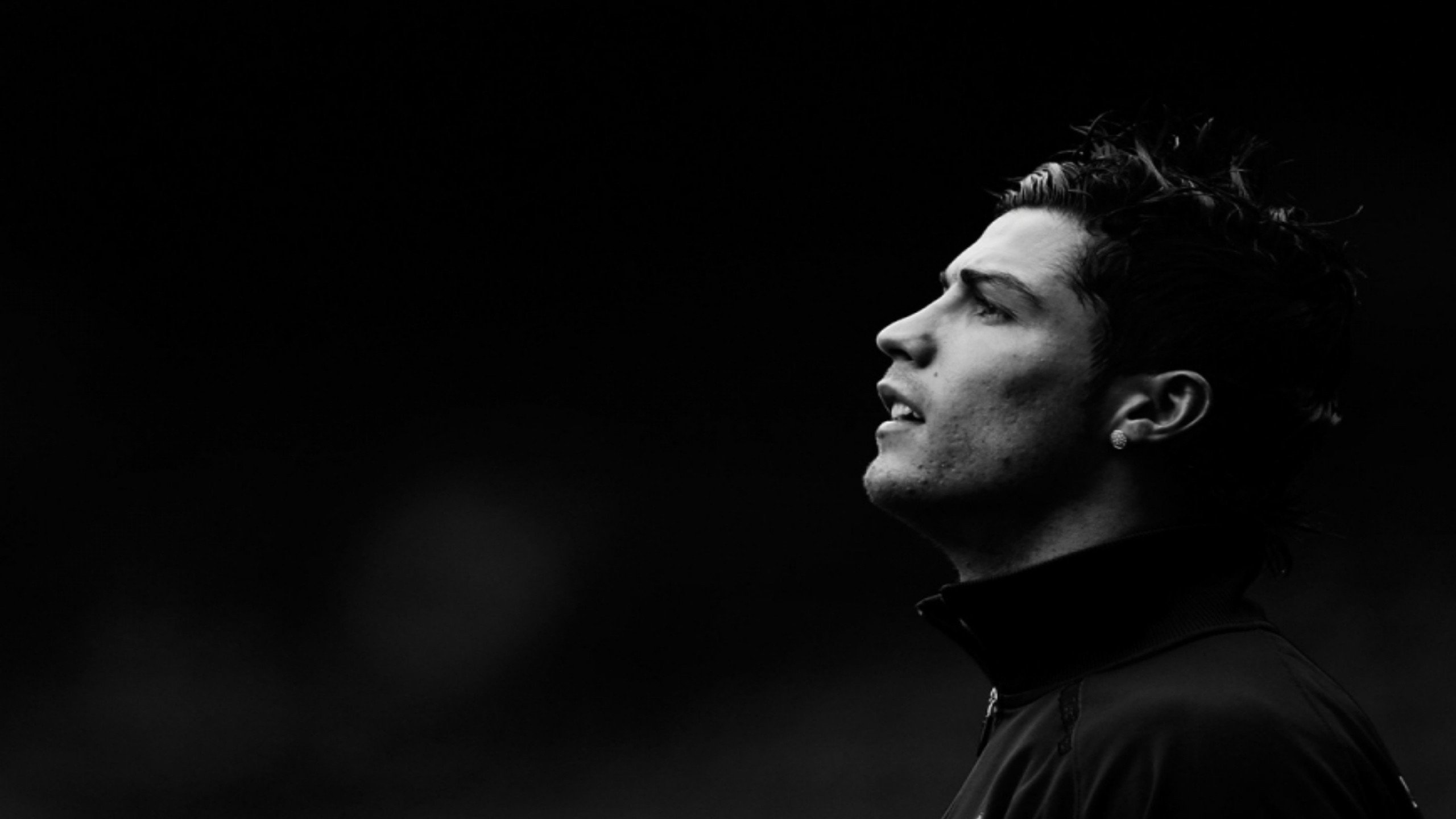 钢铁防线轰然崩塌，斯通斯末节爆发，希腊军团以三分雨浇灭奥地利逆袭火种